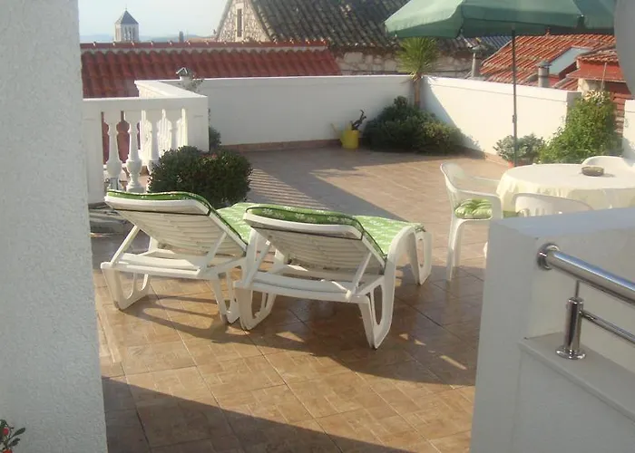 Apartments Vodice Marica *